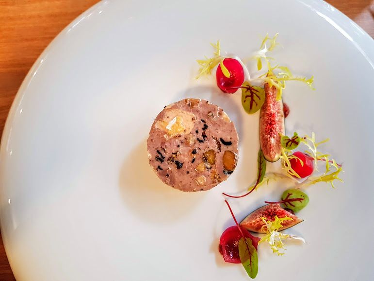 Pâté de chevreuil coing et pickles Pilgrim Restaurant Paris 15