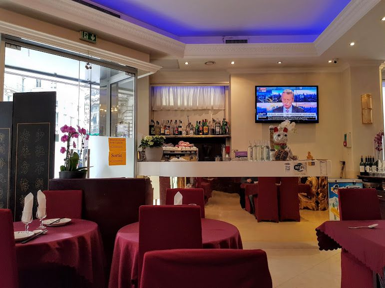 La Salle Hoa dong Restaurant Paris 3