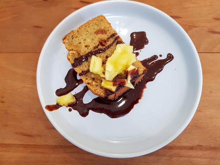 Cake aux raisins Given Cantine restaurant Paris 20