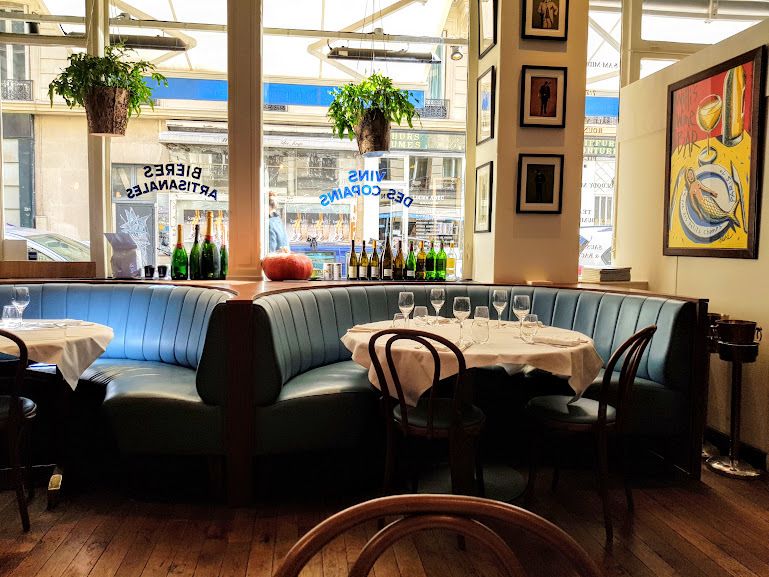 La Salle L'Entente brasserie restaurant Paris 2
