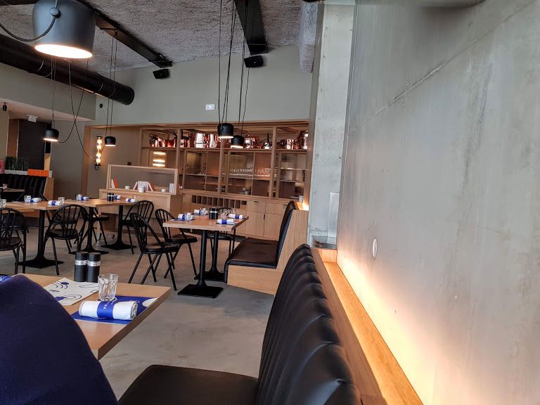 La Salle Bib & Guss Restaurant Nanterre