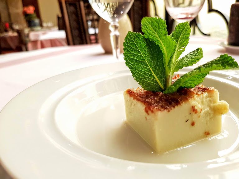 Gâteau de taro au lait de coco Restaurant Paris 3 Chez Vong