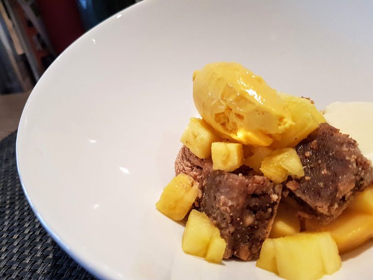 Dessert exotique autour de la mangue et de l'ananas L'envie du jour Restaurant Paris 17