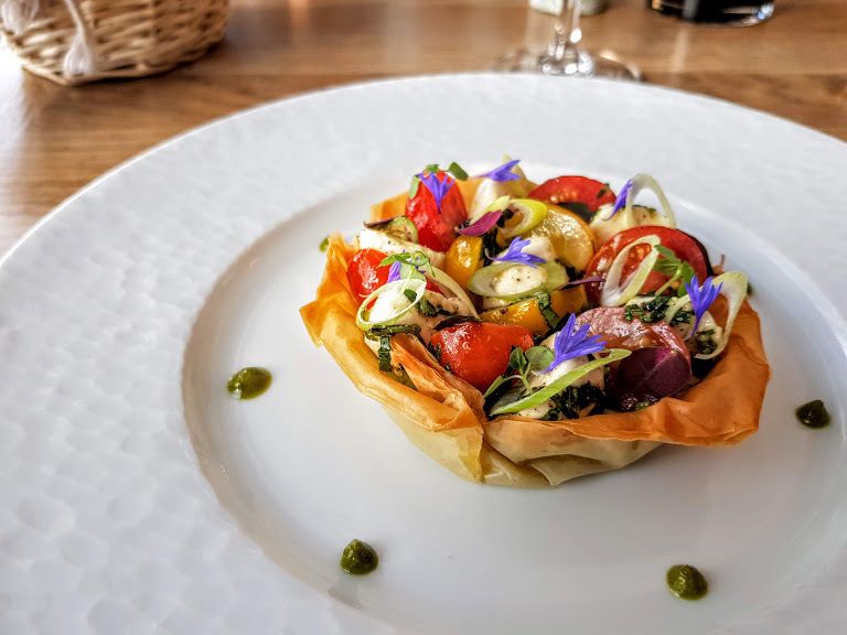 Tarte fine avocat, tomates, mozzarella Siamsa restaurant Paris 11