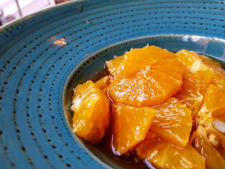 Salade d'orange à la cannelle et menthe Gabylou restaurant Paris 17