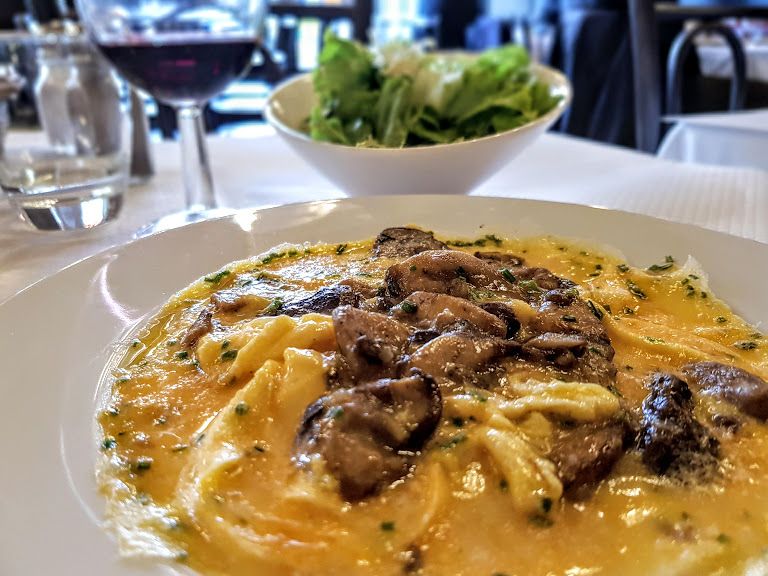 Omelette aux cèpes restaurant Batifol Paris 10
