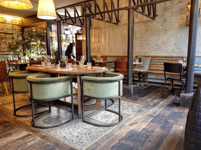 La Salle de Polmard restaurant Paris 7