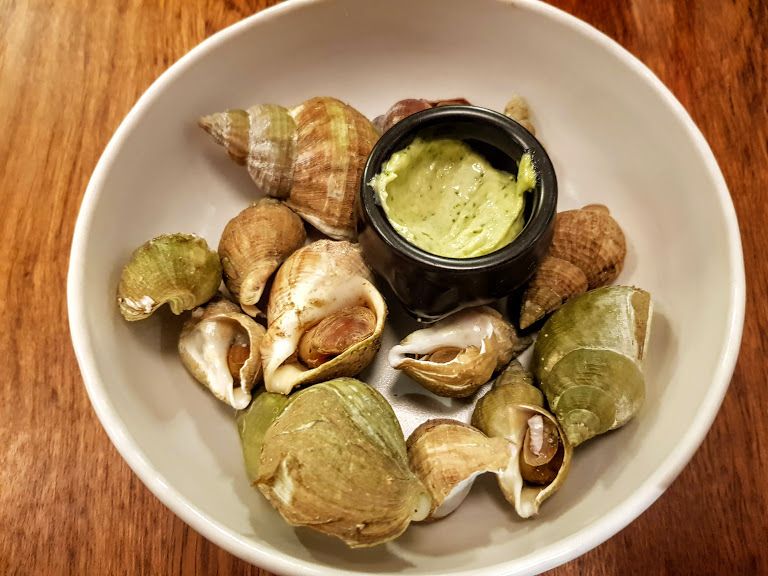 Bulots, aïoli verte Oui Mon Général restaurant Paris 7