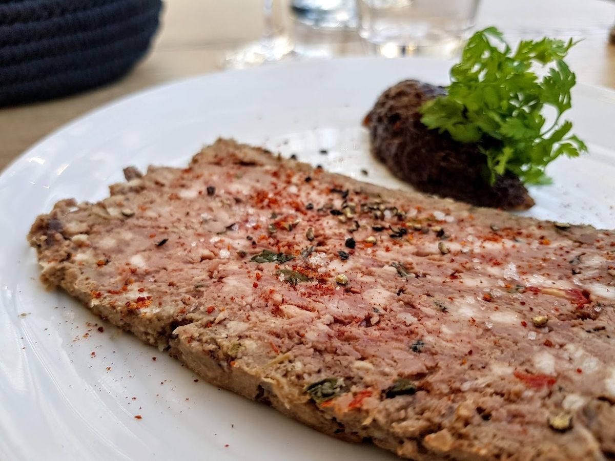 Terrine de gibiers et poire Le Petit Nico restaurant Paris 17