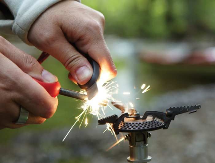 A Guide To Ferro Rods Tricks To Start Fire By Using Ferro Rods Survive In Wild Starting A Fire With Ferro Rod