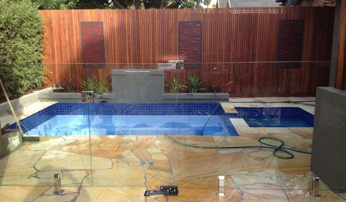 How Do You Choose The Right Swimming Pool Builders Pools R Us Swimming Pool Builders