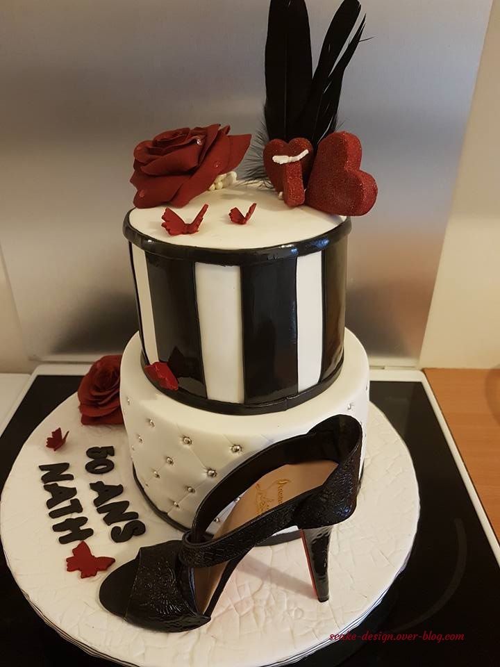 Gâteau avec chaussures Louboutin - Cake Design