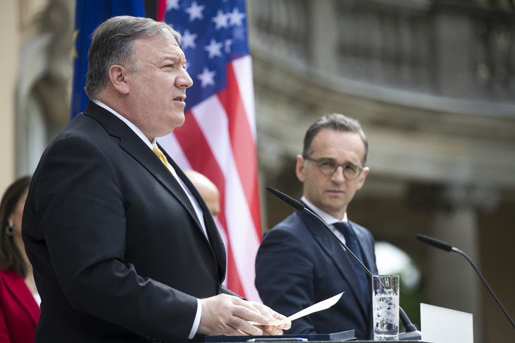 Le secrétaire d'Etat américain Mike Pompeo (g) et son homologue allemand Heiko Maas lors d'une conférence de presse à Berlin, le 31 mai 2019 / AFP