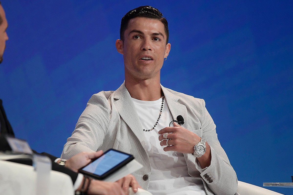 Cristiano Ronaldo avec la Rolex la plus chère de l'histoire au poignet -  RADIO TANKONNON