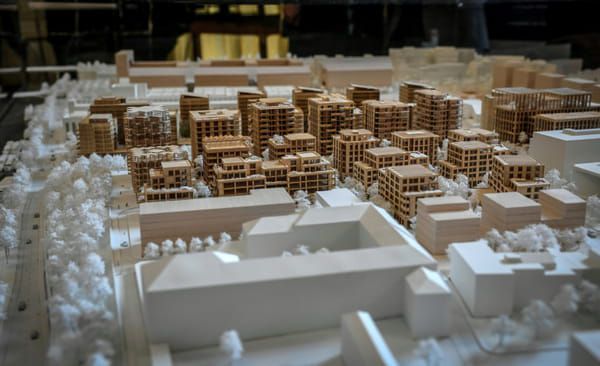La maquette du village olympique des Jeux de Paris-2024, le 22 novembre 2019 à Paris © AFP - STEPHANE DE SAKUTIN