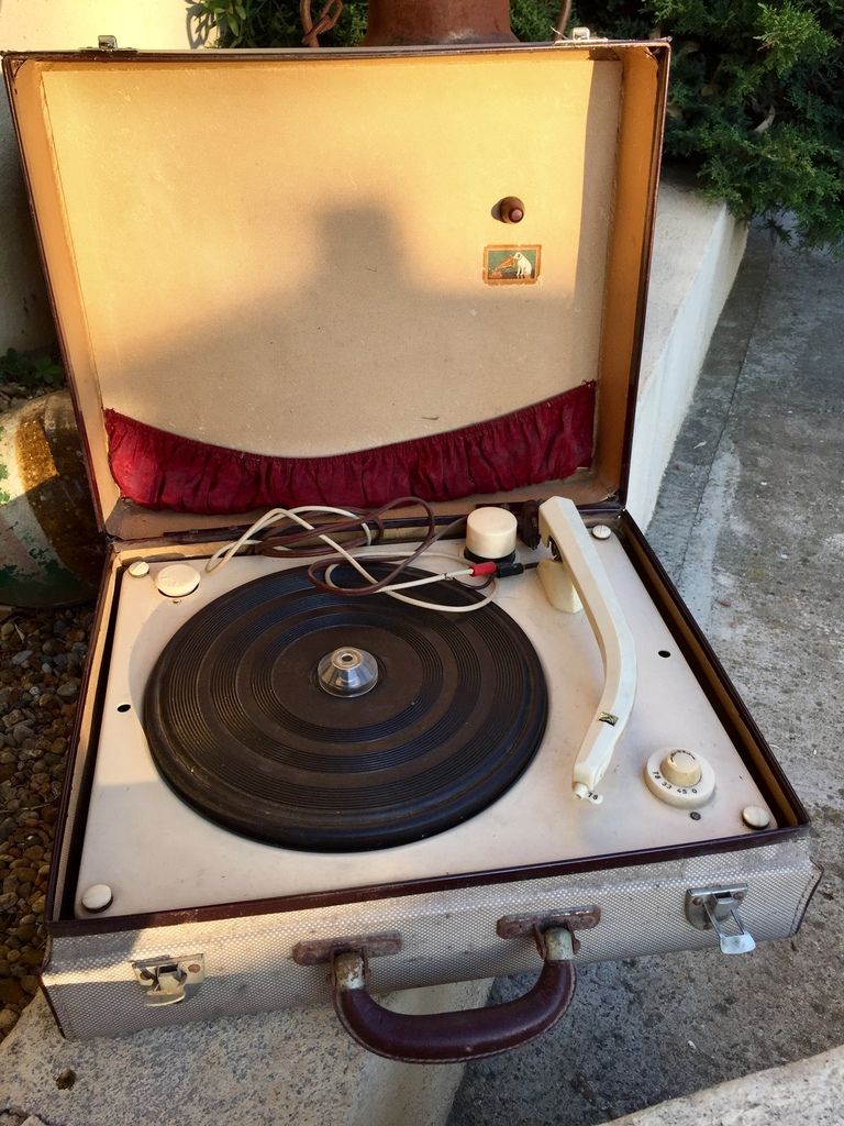 Tourne Disque La Voix De Son Maitre Valise Ancien tourne disque "La voix de son Maitre" Vintage -  garagevintage66.over-blog.com