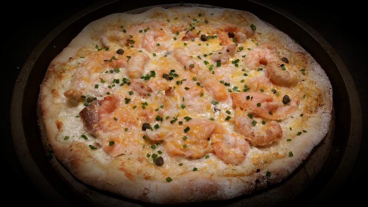 Pizza au Saumon, Crevettes et Langoustines