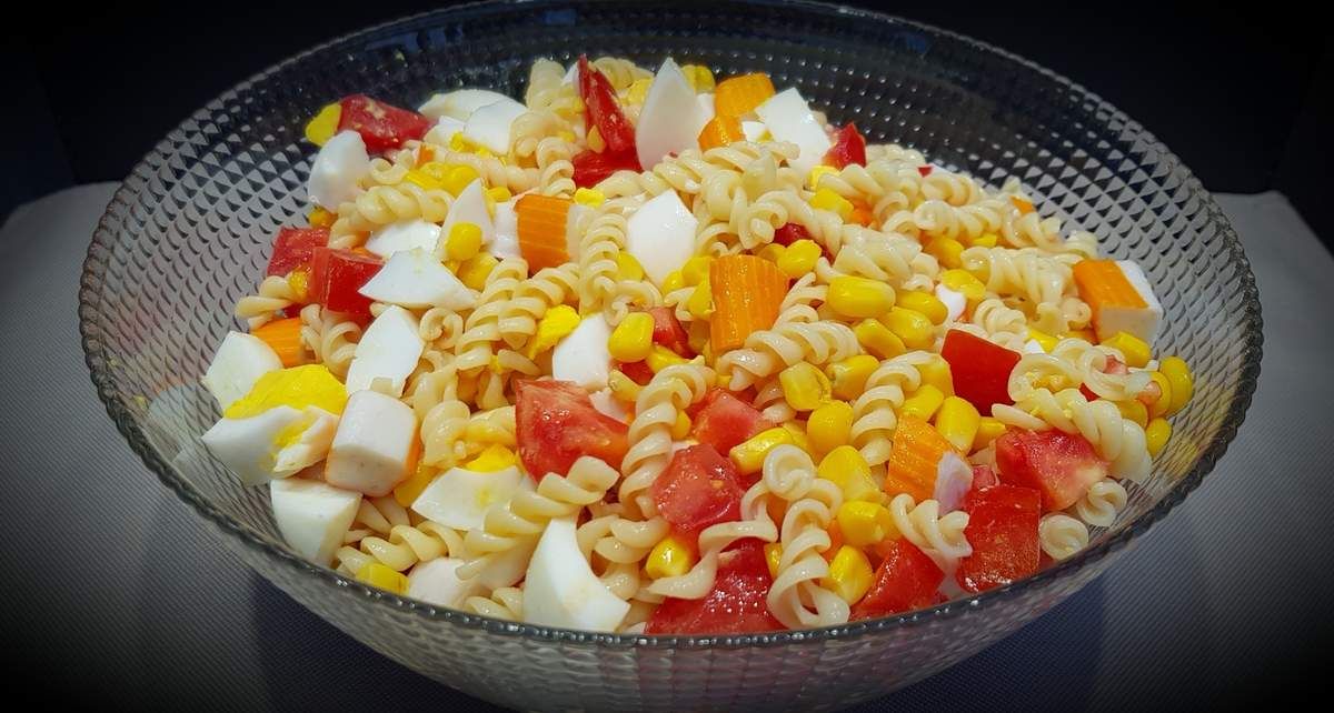 Salade de pâtes au surimi - Cyrille LA CUISINE