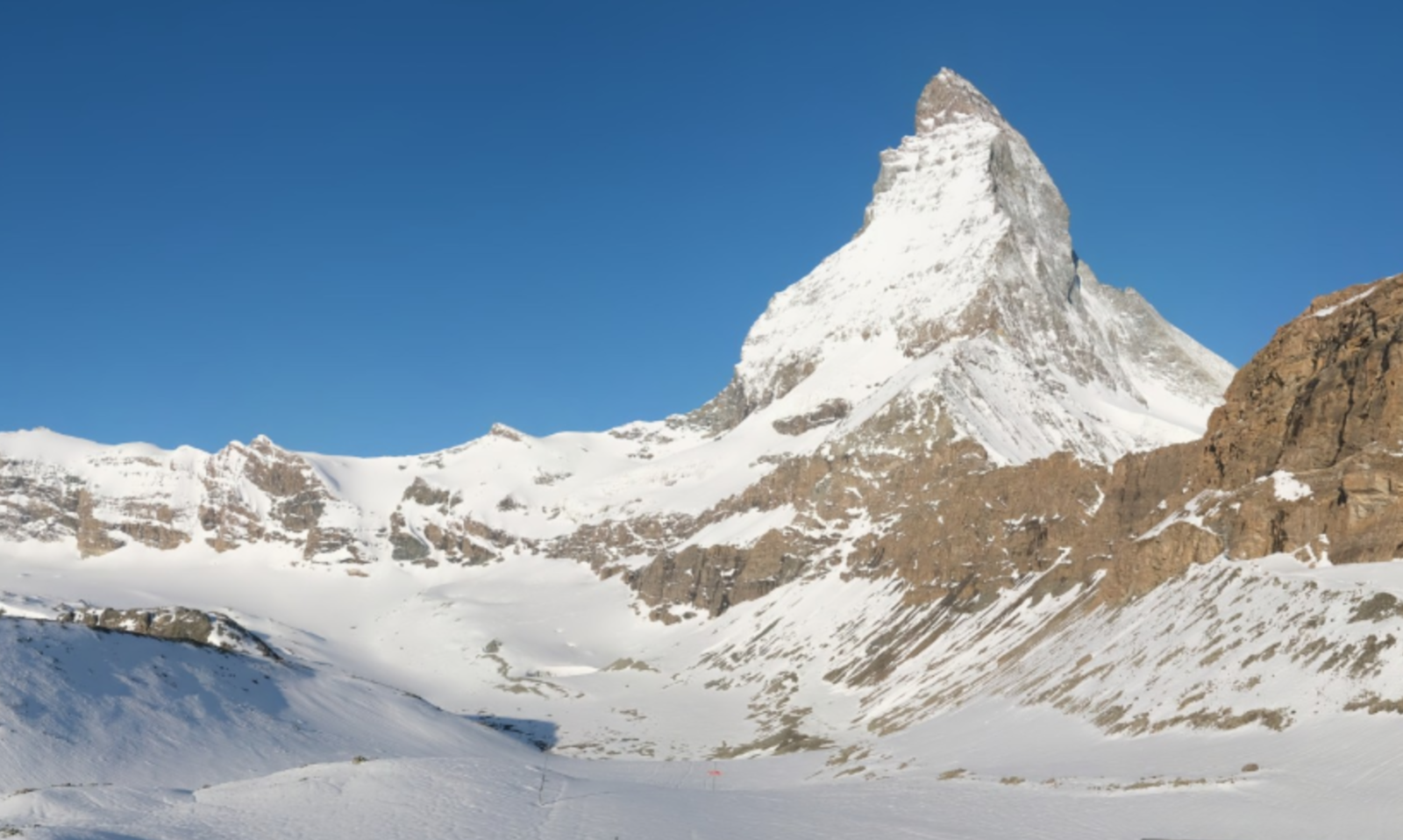 Devant le Cervin, en Suisse, ce jeudi 7 mai, dans mon fauteuil de confiné