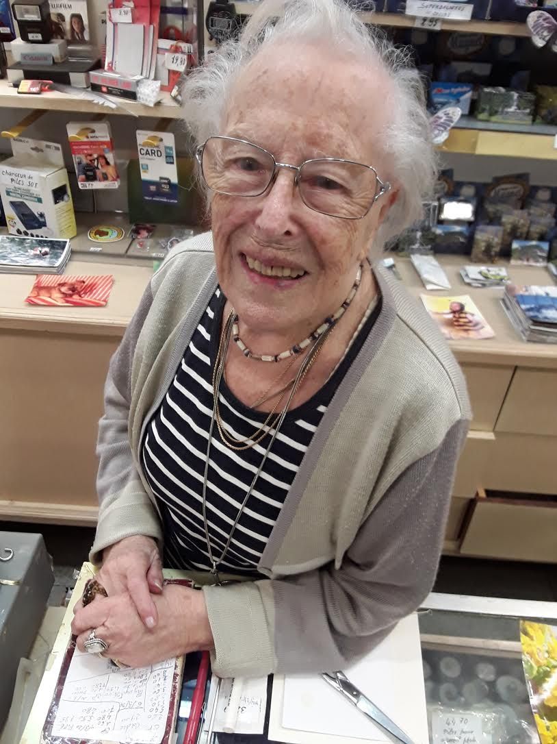 Luchon : quand Jean Sansuc craque pour le sourire de "Mme Alix", centenaire photographe