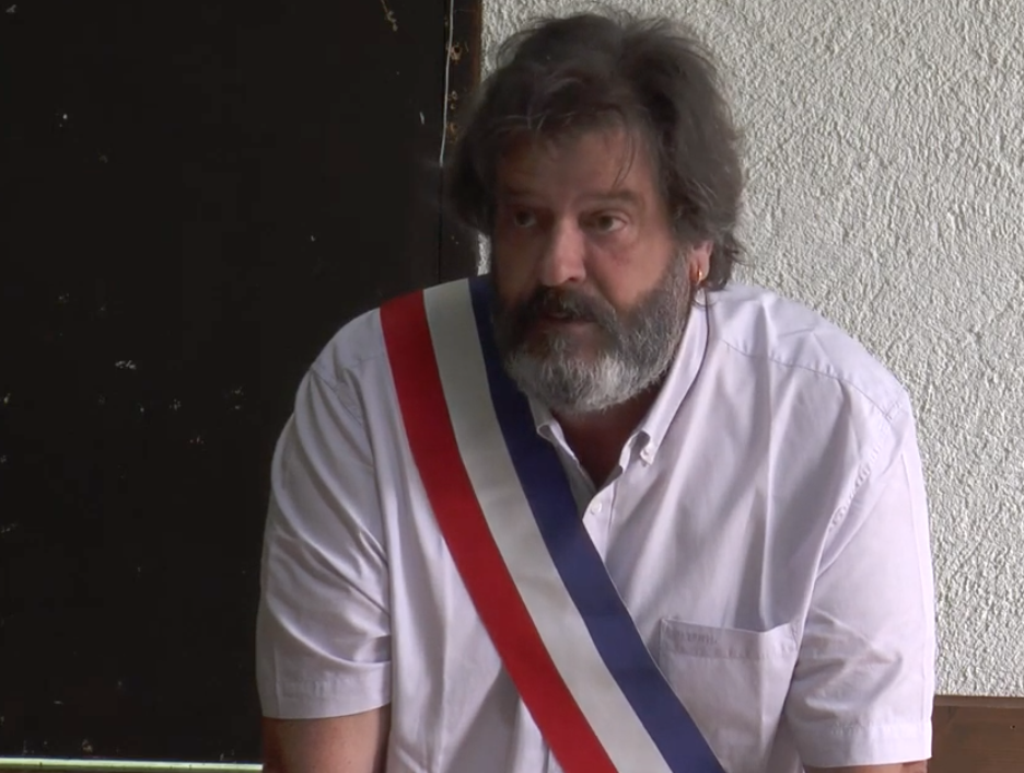 (Photo : capture écran YouTube)