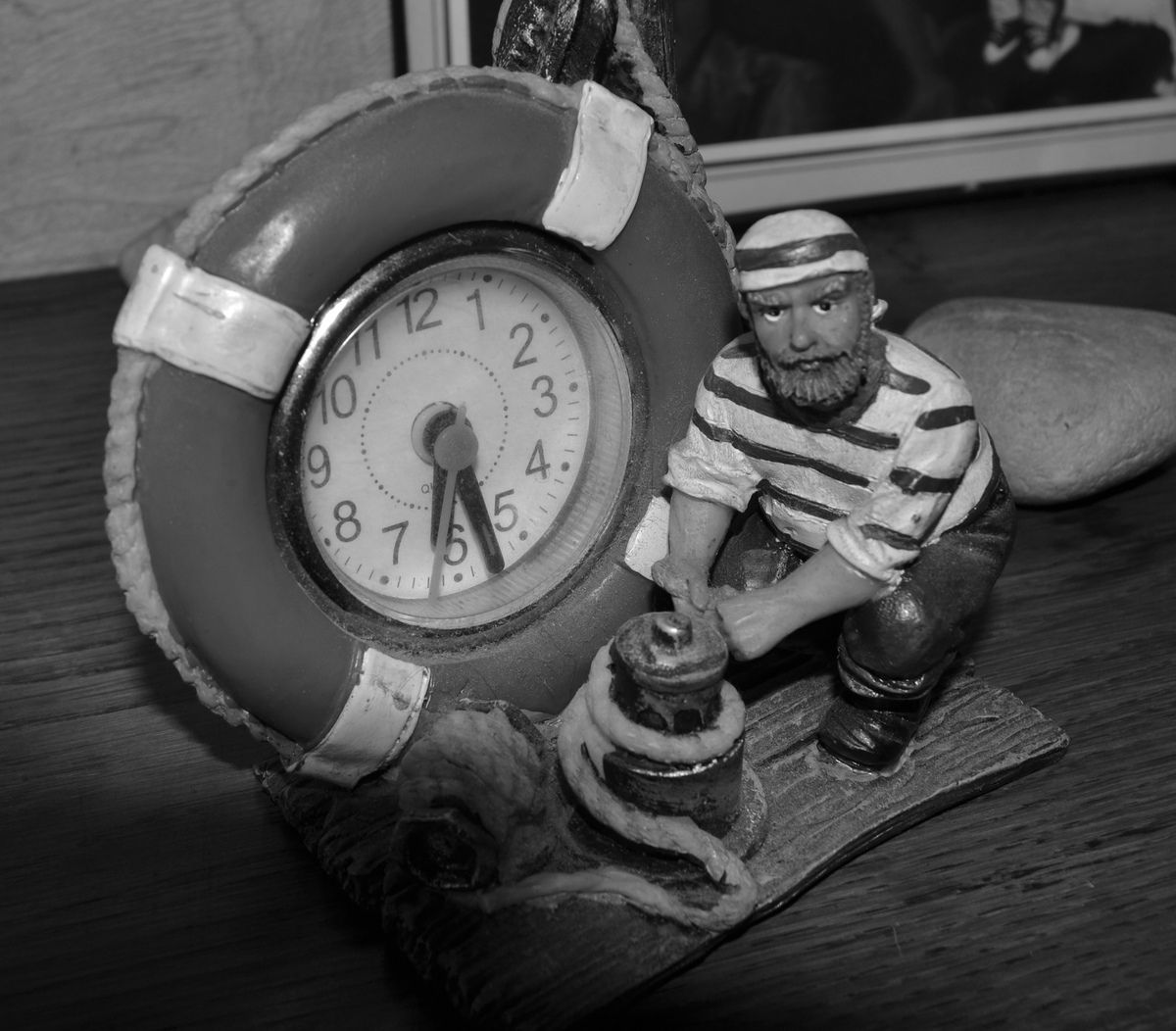 Objets inanimés avez vous donc une âme ? - Le PoilNET dans la main de - Objets Inanimés Avez Vous Donc Une âme