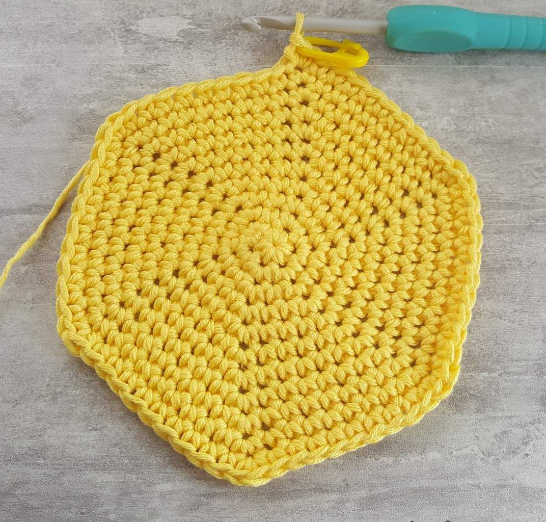 Jolie pieuvre au crochet - Matiana Crochet