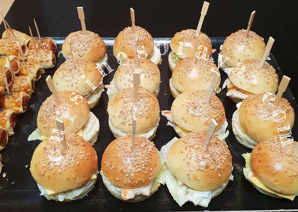 Mini pain burger et mini burger poulet