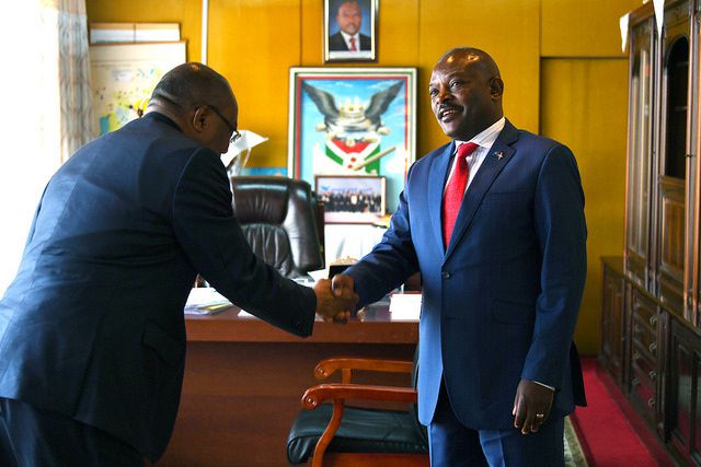 Visite Du Ministre Des Relations Extérieures Angolais Pour Solliciter Le Soutien Du Burundi à La 