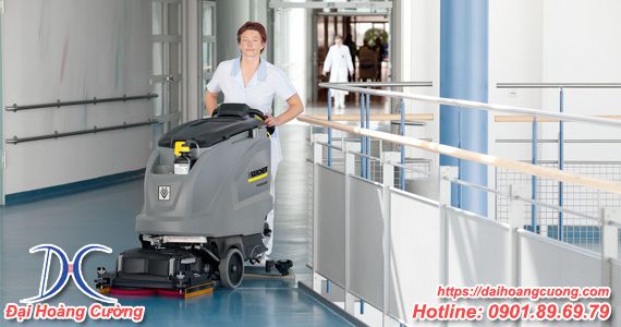 máy lau sàn bệnh viện tỏ ra hiệu quả và làm giảm công sức làm sạch một cách đáng kể