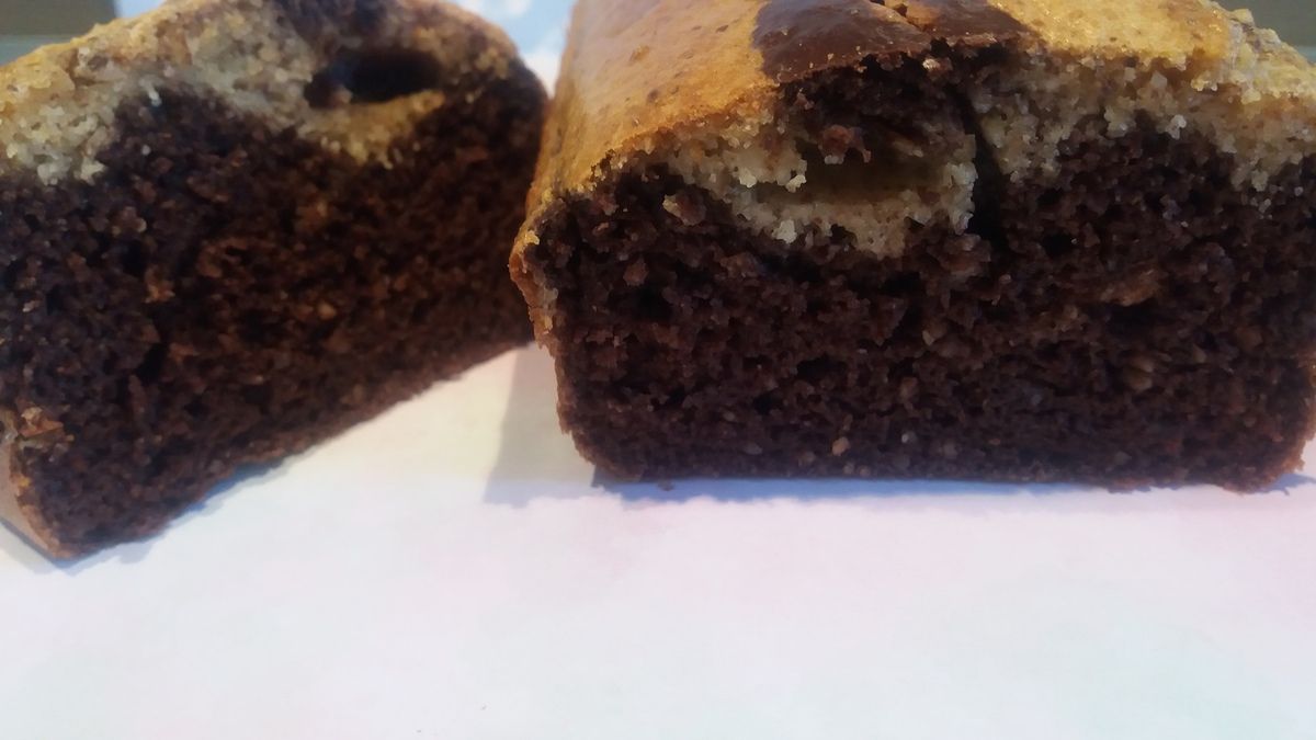Cake Facon Savane A La Noisette Et Au Chocolat Sans Sucre Raffine Ni Edulcorant Et Sans Beurre L Avenir Est Au Sans Sucre
