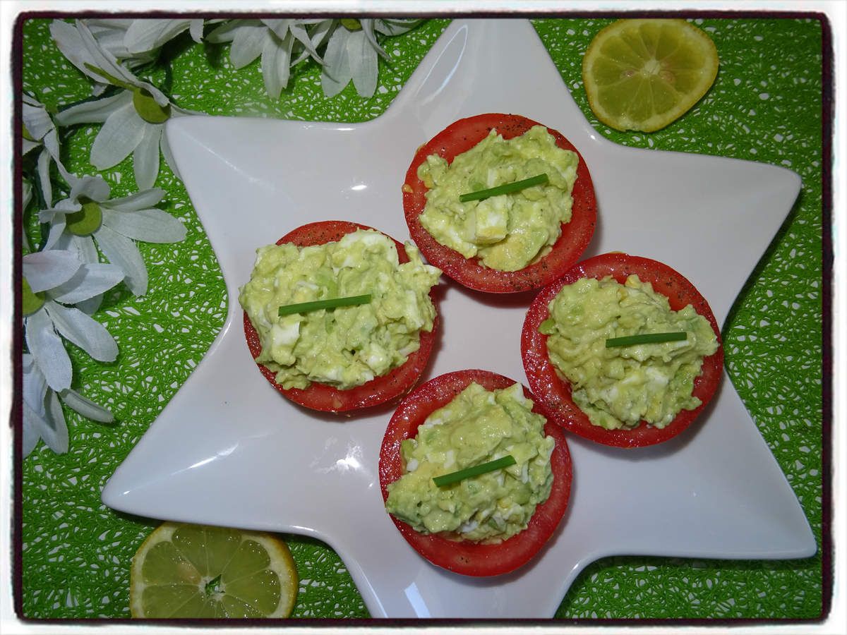 Tomates farcies à l'avocat