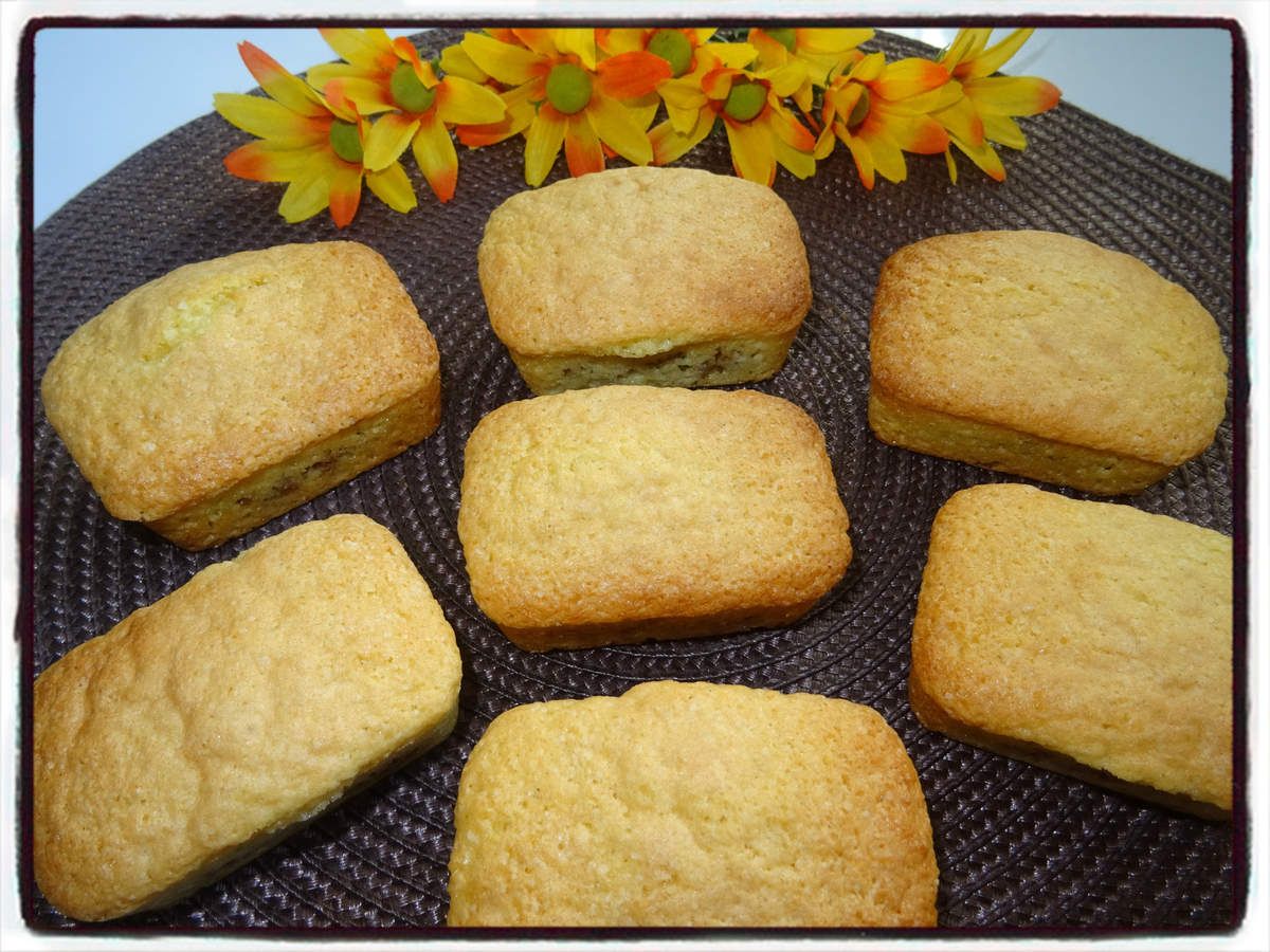 Minis cakes fourrés au chocolat