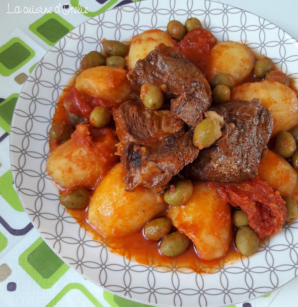 Tajine d'agneau aux olives et pommes de terre Cookeo (ou sans) - La cuisine  d'Orelie