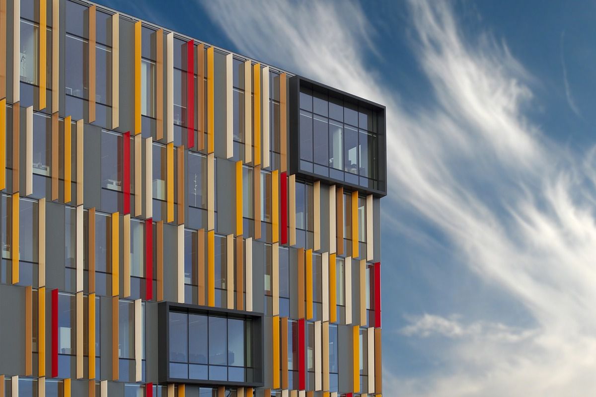 LA TRANSFORMATION HISTORIQUE DES BUREAUX Nicolas Dulion