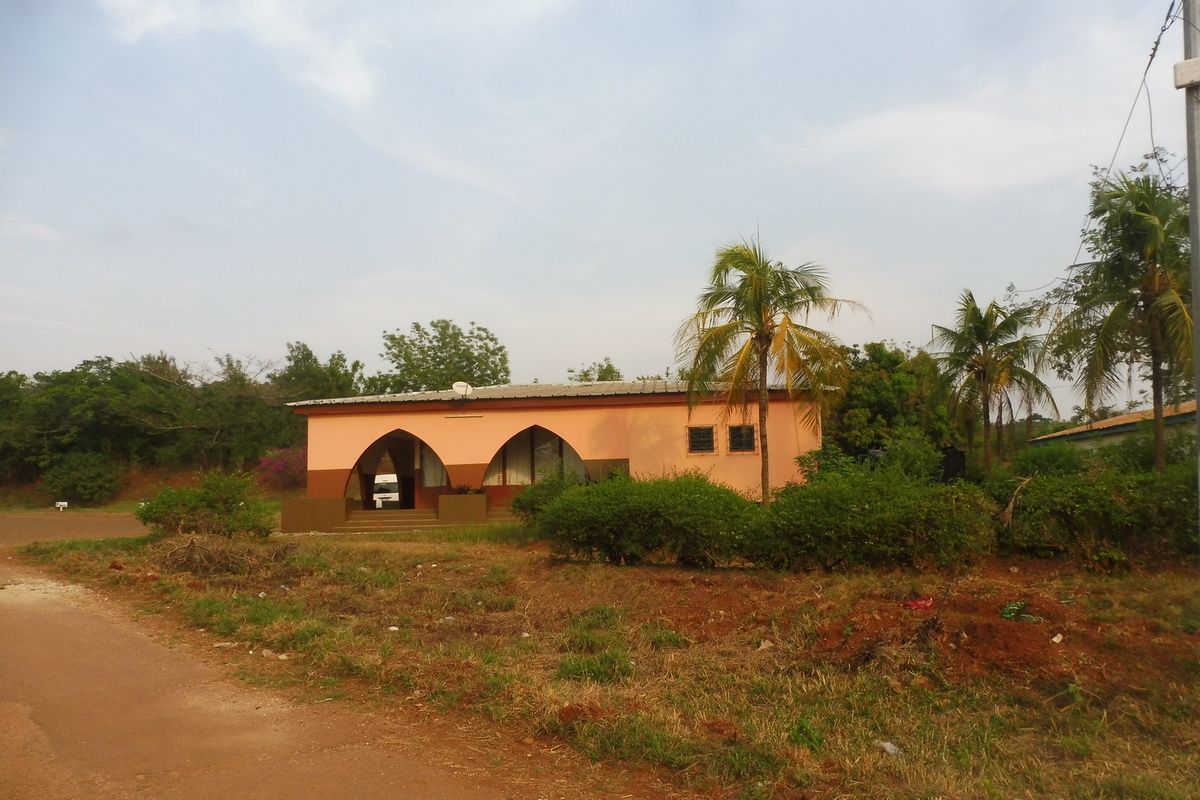 Randonnée au barrage de Kossou Voyage en Côte d'Ivoire