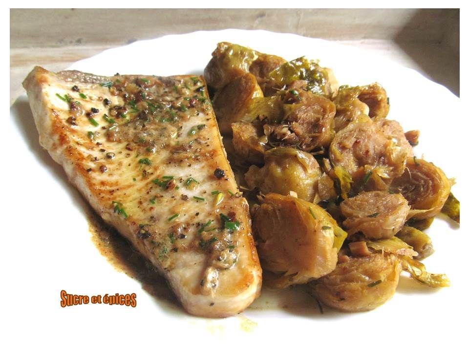 Steaks d'espadon au beurre et au poivre