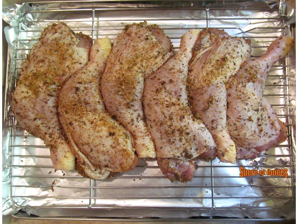 Cuisses de poulet croustillantes au four - www.sucreetepices.com