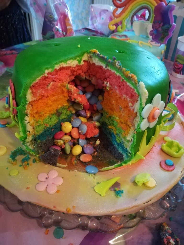 Gateau Trolls Nounou Patisse Over Blog Com