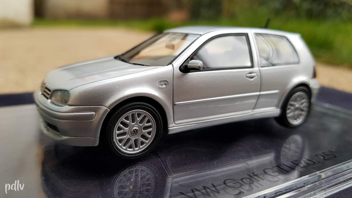 1/43 Volkswagen Golf 4 GTI 25th, DNA Collectibles (DNA000014) - Mini PDLV