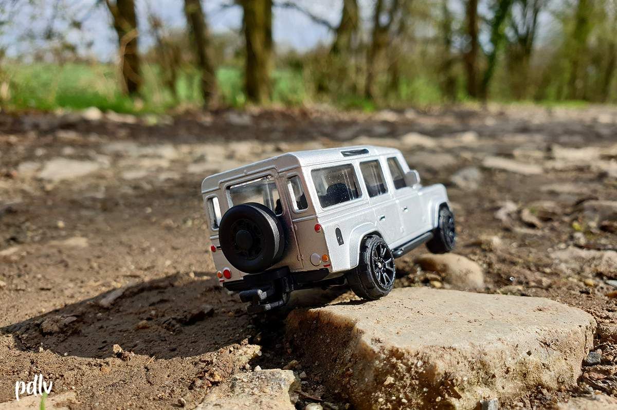 Majorette land rover defender 110 deals
