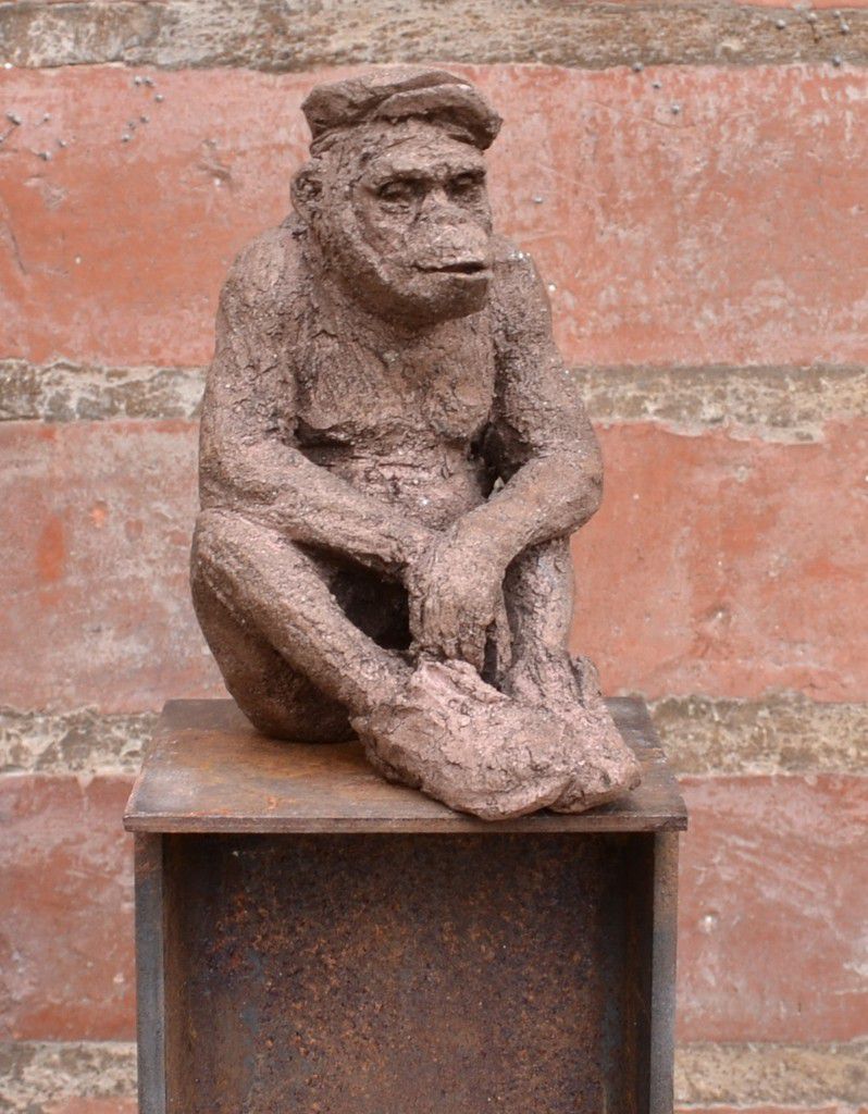 chimpanzé sculpture