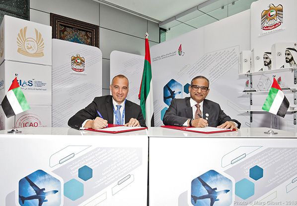 UAE signature at OACI © Photo Marc Gibert / adecom.ca