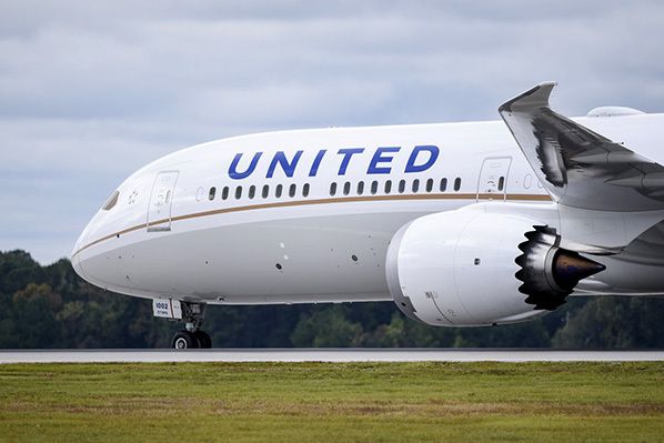 United Airlines Annonce Larrivée Du Boeing 787 10 Sur La