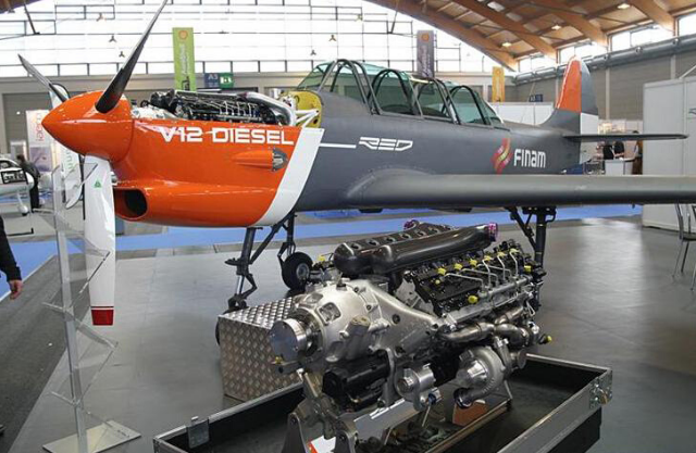 v12 airplane engine