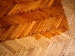 poncer un parquet