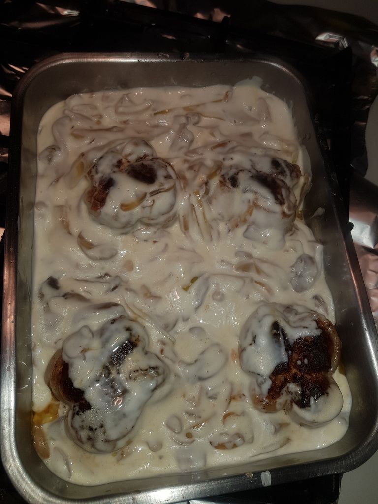 Paupiette De Porc Aux Champignons Et Creme Fraiche Cindycook