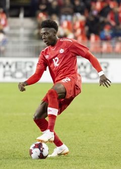 Une photo du footballeur Alphonso Davies