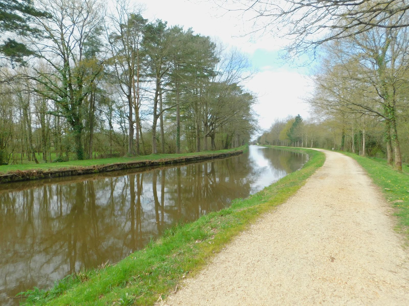 Canal de Nantes à Brest - Etape 3 - Le-Bout-de-Bois / Le-Pont-Nozay (en Guenrouët) 52 km- AR