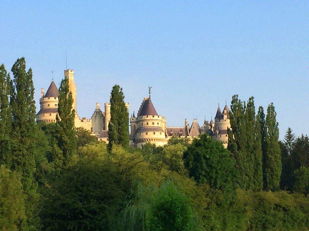 le château de Pierrefonds en forêt de Compiègne